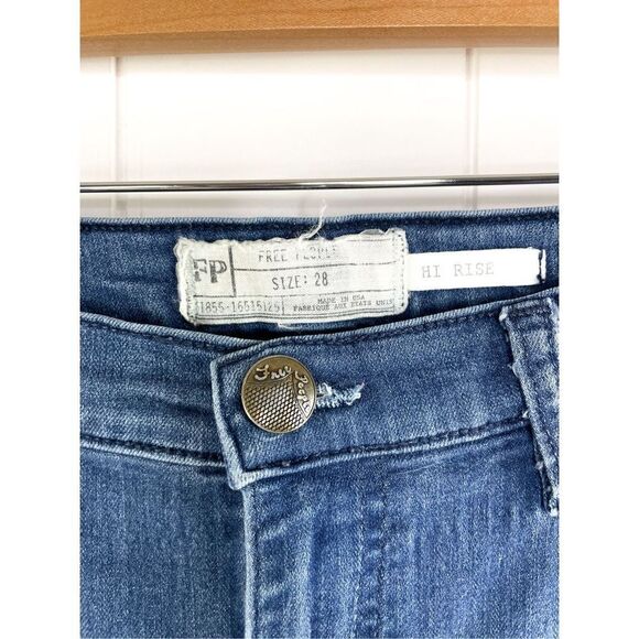 Free People High Rise Skinny Jeans Medium Wash Rayon Cotton Size 28 - Picture 2 of 9